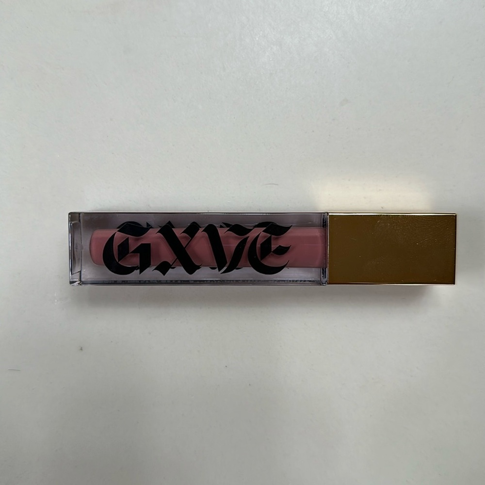GXVE Long Stay Matte Lipstick